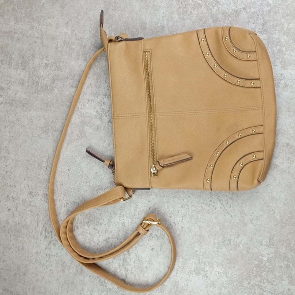 👜 Max Studio Tan Crossbody Bag